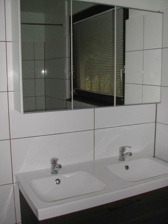 Haus Polly Apartment Strasshof an der Nordbahn Exterior photo
